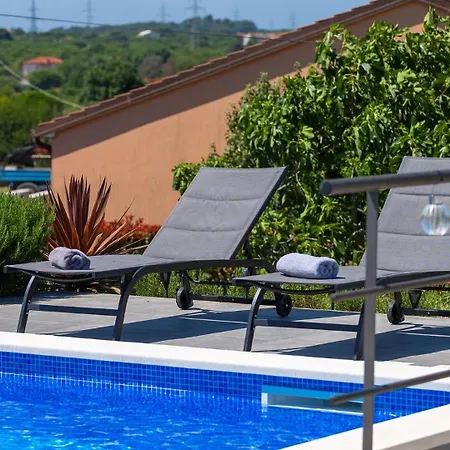 La Perla By Guide Villa