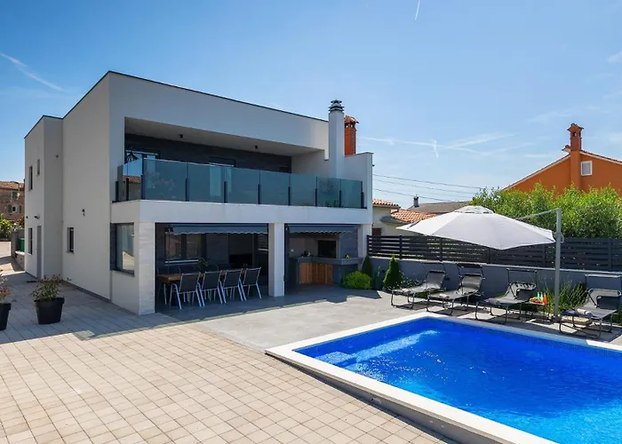 Villa La Perla By Guide Pula