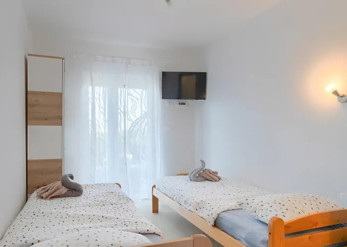 Villa La Perla By Guide